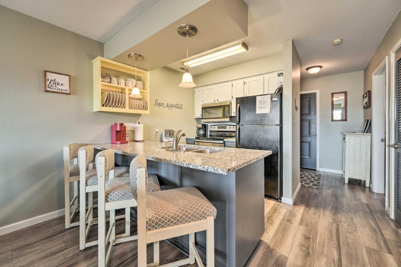Inviting Branson West Condo With Pool Access Экстерьер фото