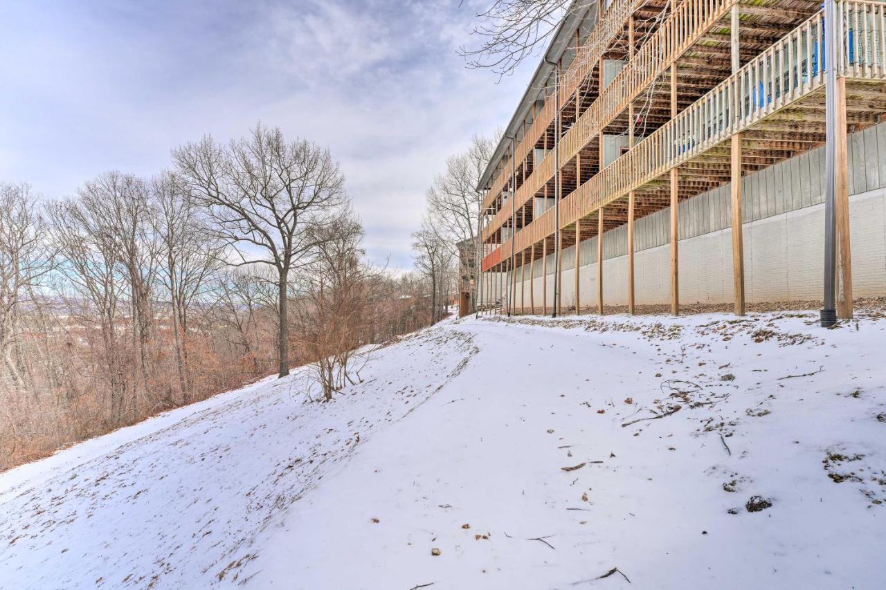 Inviting Branson West Condo With Pool Access Экстерьер фото