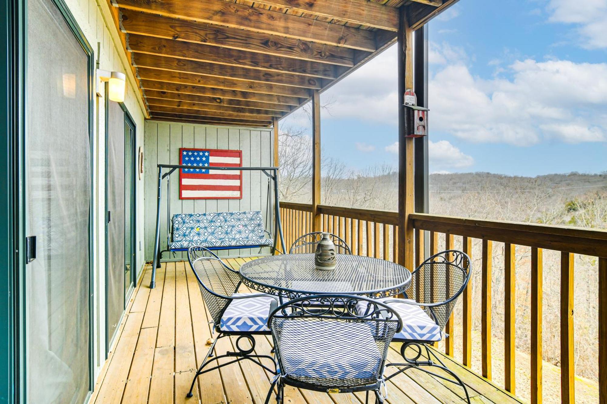 Inviting Branson West Condo With Pool Access Экстерьер фото