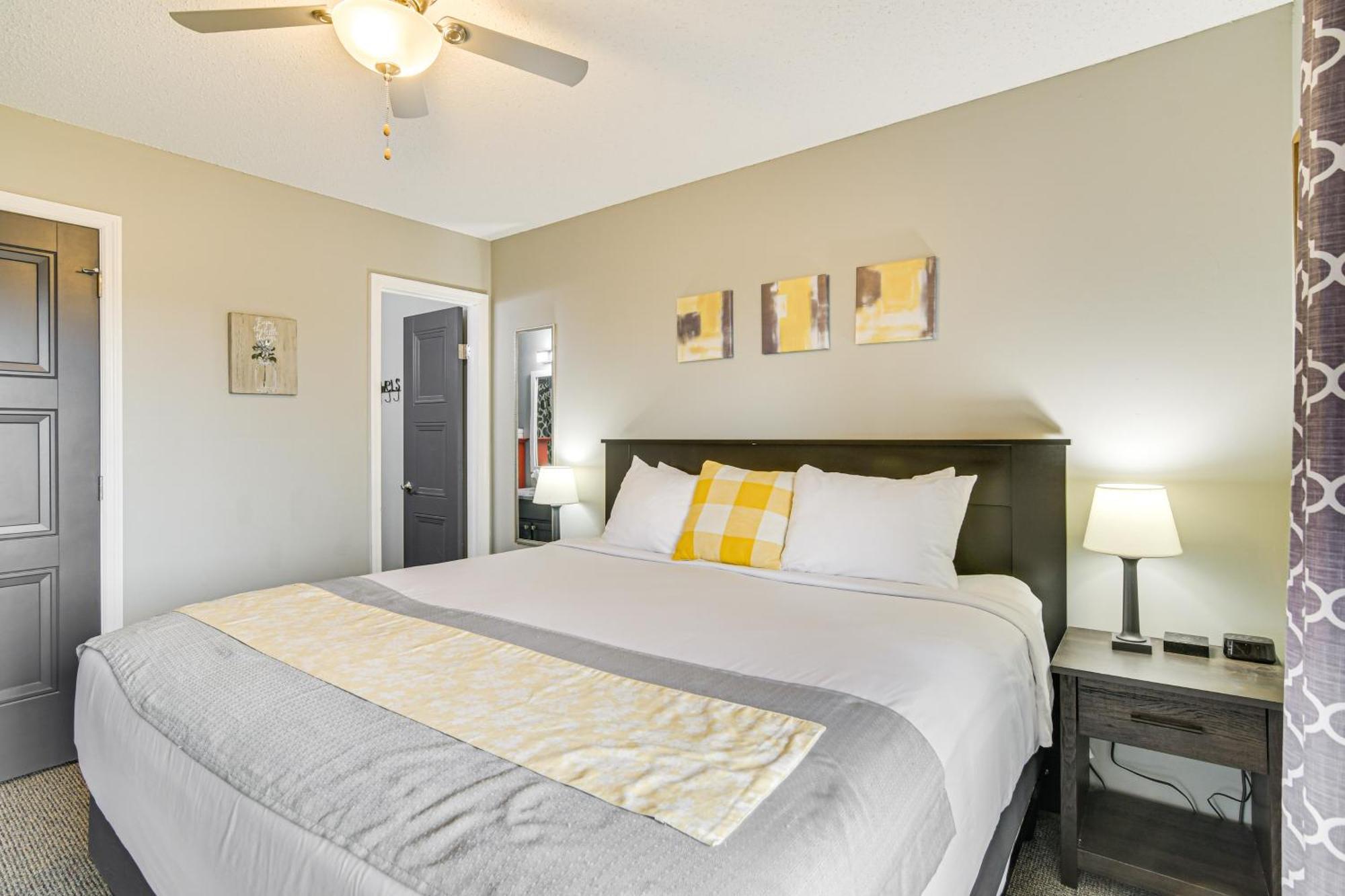 Inviting Branson West Condo With Pool Access Экстерьер фото