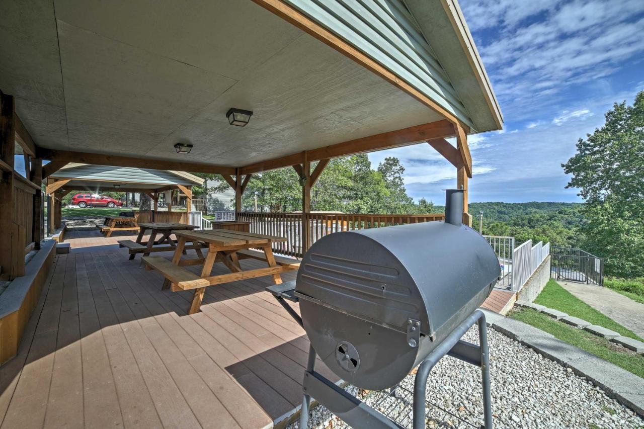 Inviting Branson West Condo With Pool Access Экстерьер фото
