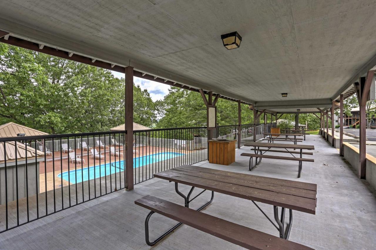 Inviting Branson West Condo With Pool Access Экстерьер фото